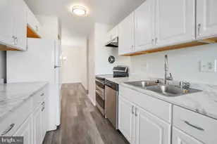 454 Girard St, Gaithersburg, MD 20877 - Photo 2