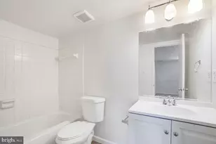 454 Girard St, Gaithersburg, MD 20877 - Photo 14