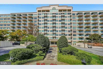 5450 Whitley Park Terrace #610, Bethesda, MD 20814 - Photo 2