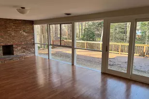 8 Carderock Ct, Bethesda, MD 20817 - Photo 18