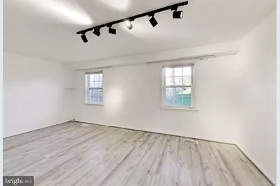 894 W Side Drive #15-J, Gaithersburg, MD 20878 - Photo 6