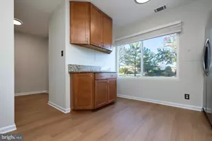19662 Wootton Ave, Poolesville, MD 20837 - Photo 32