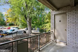 12303 Braxfield Ct, Rockville, MD 20852 - Photo 6