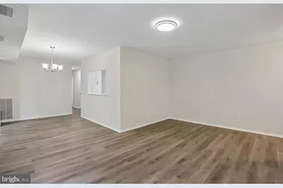 12405 Braxfield Court #504, Rockville, MD 20852 - Photo 4