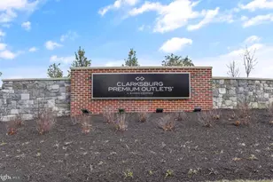 23264 Scholl Manor Way, Clarksburg, MD 20871 - Photo 2