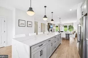 984 Exchange Ave, Gaithersburg, MD 20878 - Photo 6