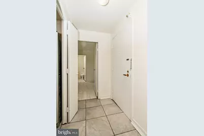 9701 Fields Road #2501, Gaithersburg, MD 20878 - Photo 4