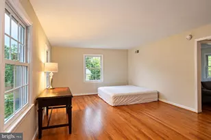 12900 Meadow View Dr, Gaithersburg, MD 20878 - Photo 26