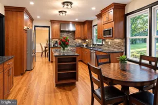 12900 Meadow View Dr, Gaithersburg, MD 20878 - Photo 16