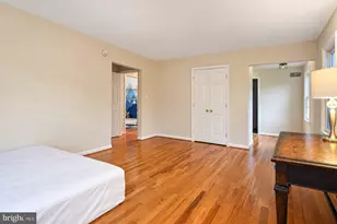 12900 Meadow View Dr, Gaithersburg, MD 20878 - Photo 36