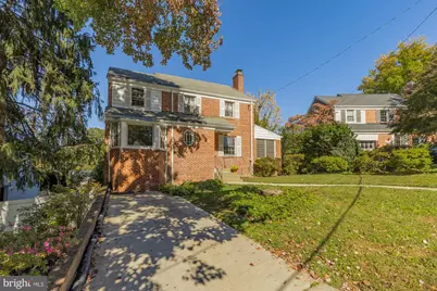 8215 Larry Place, Chevy Chase, MD 20815 - Photo 14
