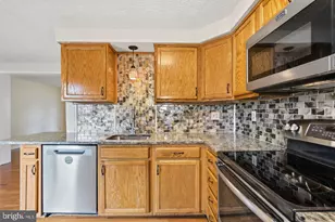 7545 Brenish Dr, Gaithersburg, MD 20879 - Photo 16