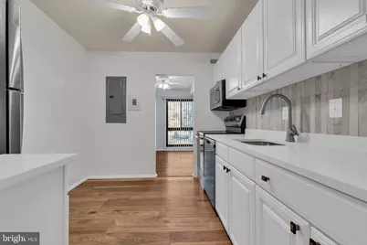 12730 Veirs Mill Road #19-201, Rockville, MD 20853 - Photo 4