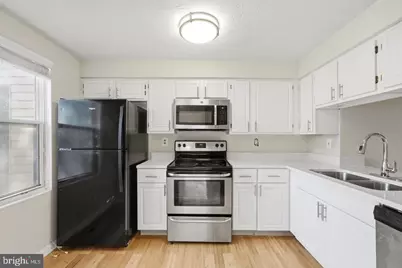 18916 Port Haven Place, Germantown, MD 20874 - Photo 6