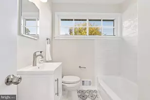 1207 Highwood Rd, Rockville, MD 20851 - Photo 22