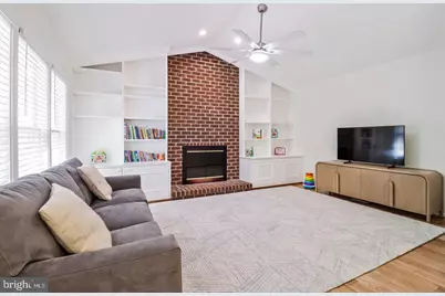 12217 Pissaro Drive, North Potomac, MD 20878 - Photo 16