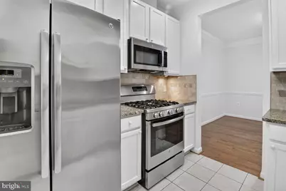110 Chevy Chase Street #101, Gaithersburg, MD 20878 - Photo 4