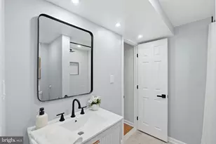 8910 Alliston Hollow Way, Gaithersburg, MD 20879 - Photo 44