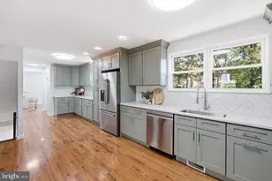 8910 Alliston Hollow Way, Gaithersburg, MD 20879 - Photo 6