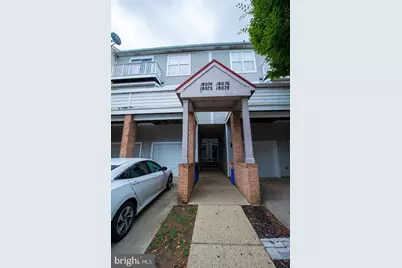 18076 Royal Bonnet Circle, Montgomery Village, MD 20886 - Photo 2