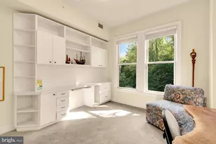 10400 Strathmore Park Ct, North Bethesda, MD 20852 - Photo 38