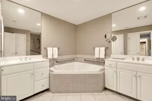 10400 Strathmore Park Ct, North Bethesda, MD 20852 - Photo 48