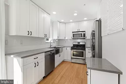 20244 Red Buckeye Court, Germantown, MD 20876 - Photo 8