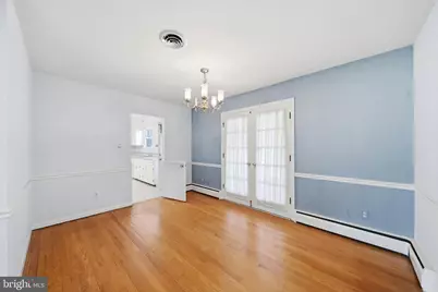 14208 Marian Drive, Rockville, MD 20850 - Photo 32