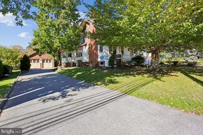 10 Brookes Avenue, Gaithersburg, MD 20877 - Photo 2