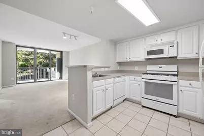 11710 Old Georgetown Road #225, North Bethesda, MD 20852 - Photo 10