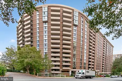 4620 N Park Avenue #811E, Chevy Chase, MD 20815 - Photo 2