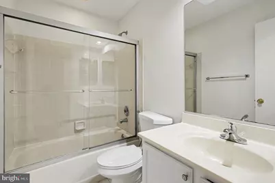7536 Cinnabar Terrace, Gaithersburg, MD 20879 - Photo 8