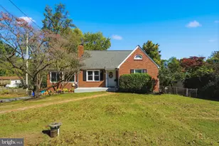 23737 Woodfield Rd, Gaithersburg, MD 20882 - Photo 1