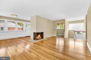 10228 Farnham Dr, Bethesda, MD 20814 - Photo 8