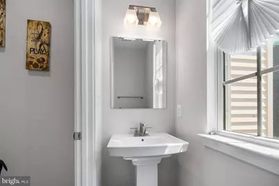 5606 Addington Ln, Upper Marlboro, MD 20772 - Photo 14