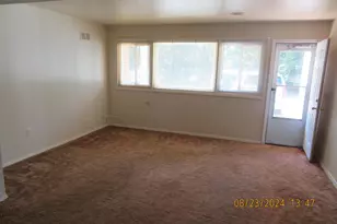 [Address not provided], Riverdale, MD 20737 - Photo 4