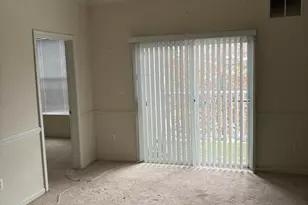 2801 Forest Run Dr, District Heights, MD 20747 - Photo 4