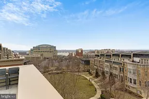 514 Overlook Park Dr, National Harbor, MD 20745 - Photo 36