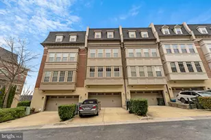 514 Overlook Park Dr, National Harbor, MD 20745 - Photo 40