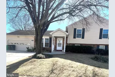 8017 Tiffany Lane, Lanham, MD 20706 - Photo 2
