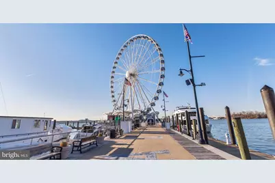 155 Potomac #710, National Harbor, MD 20745 - Photo 32