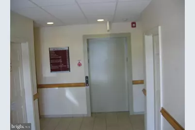 601 7th Street #302, Laurel, MD 20707 - Photo 2