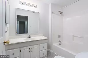 7913 Kara Ct, Greenbelt, MD 20770 - Photo 26