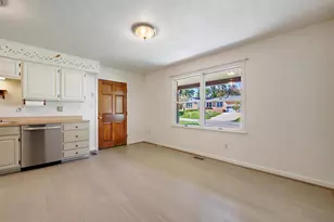 6601 Facchina Ln, Glenn Dale, MD 20769 - Photo 12