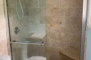 7905 Esther Dr, Oxon Hill, MD 20745 - Photo 12