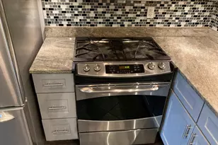 7905 Esther Dr, Oxon Hill, MD 20745 - Photo 6