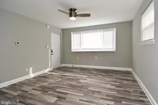 8208 Bellefonte Ln, Clinton, MD 20735 - Photo 2