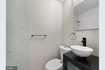 7905 Greenleaf Road, Landover, MD 20785 - Photo 18