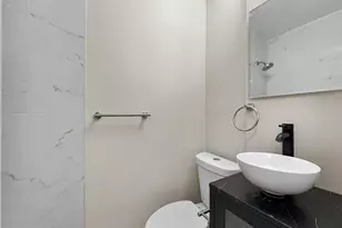 7905 Greenleaf Rd, Landover, MD 20785 - Photo 18