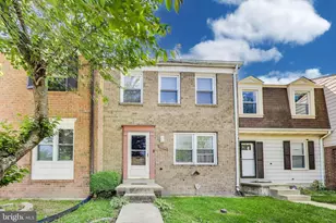 2205 Anvil Ln, Temple Hills, MD 20748 - Photo 2